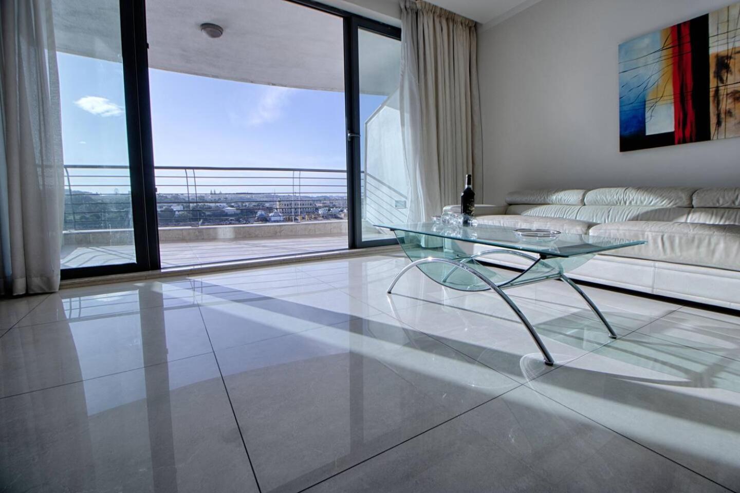 The Strand Apartments By Homely Sliema Exterior photo